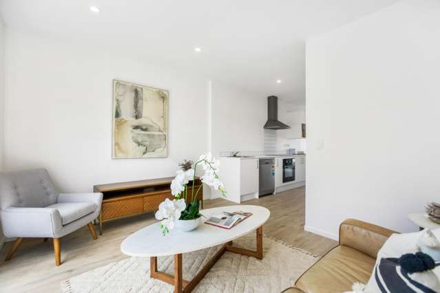 78 Rauemi Way Te Atatu South_2