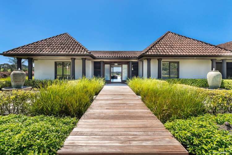 568A Whitford Road_1