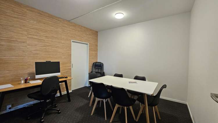 First floor, 6 Havelock Road Havelock North_1