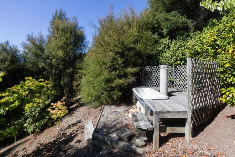 585 Aubrey Road Wanaka_14