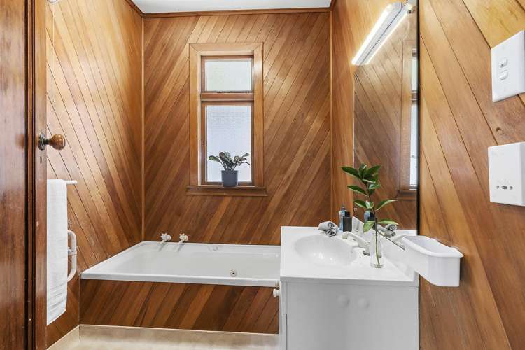 155 Severn Street Island Bay_8