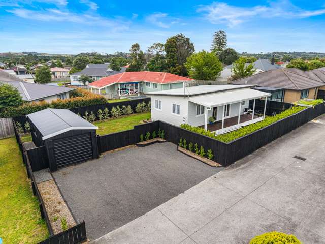 Easy Living, Big Parking & Total Privacy