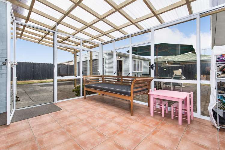 8 Hunua Road Papakura_2