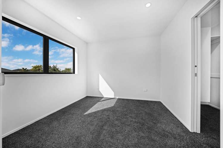 8D Friesian Drive Mangere_9