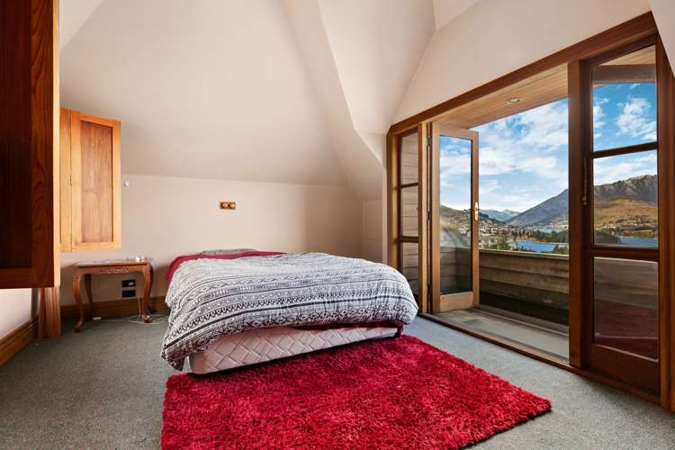 8 Aspen Grove Fernhill/Sunshine Bay_13