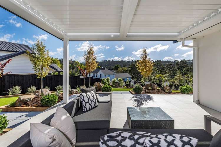 11 Henry Blyth Lane Greenhithe_43