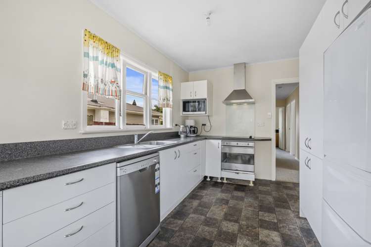 27 Frederick Street Wainuiomata_5