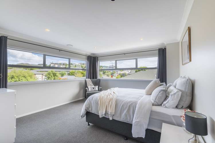 9 Catlins Glen Aotea_12
