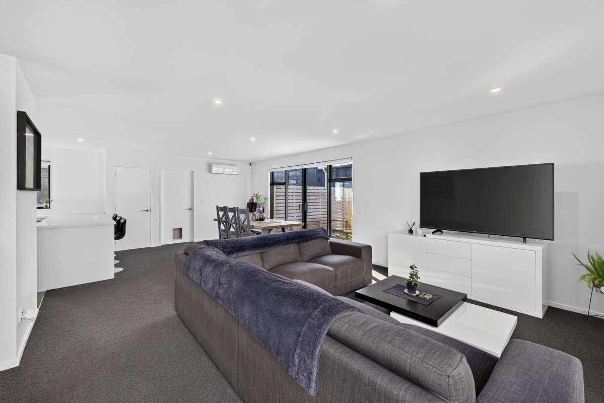 2/17 Rawhiti Avenue_5