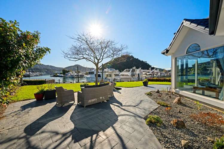 37 Waikawa Road Picton_24
