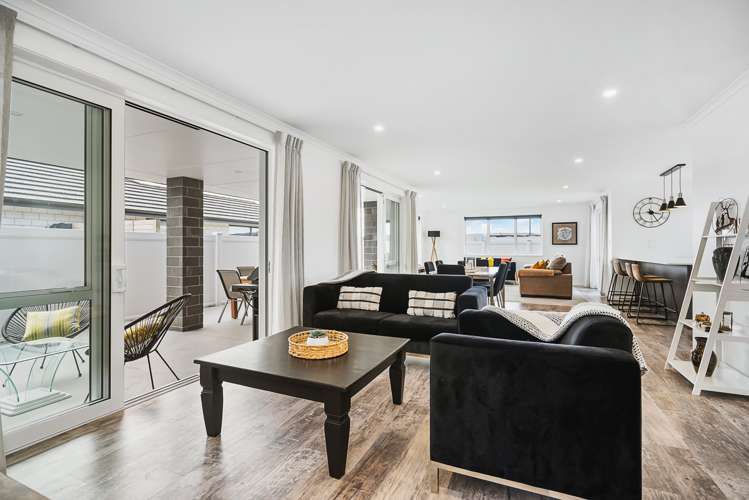 18 Maturiki Drive One Tree Point_27