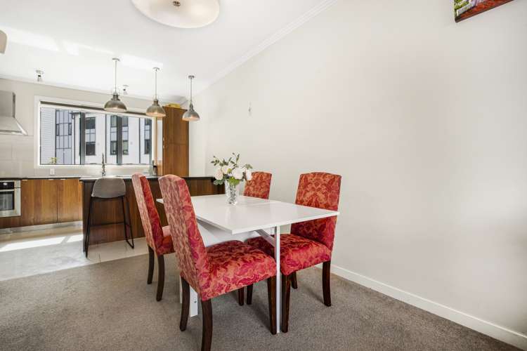 72 Norwood Drive Flat Bush_5