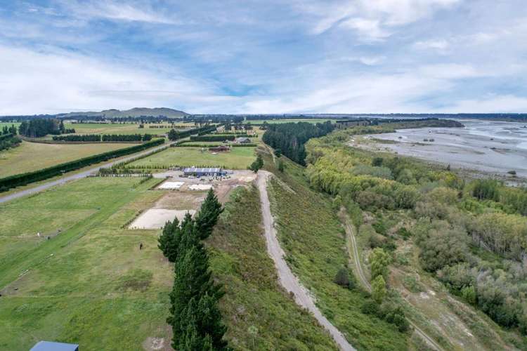 1633 Thongcaster Road Oxford_2