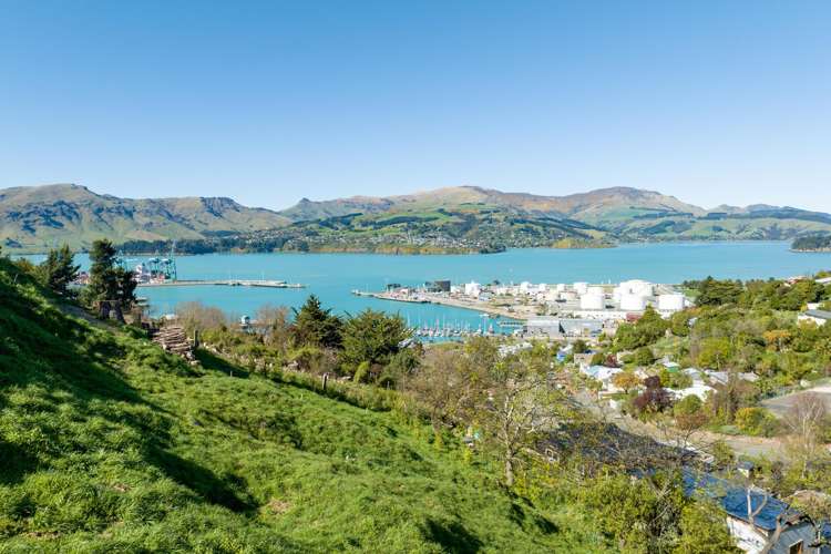 11 Harmans Road Lyttelton_12