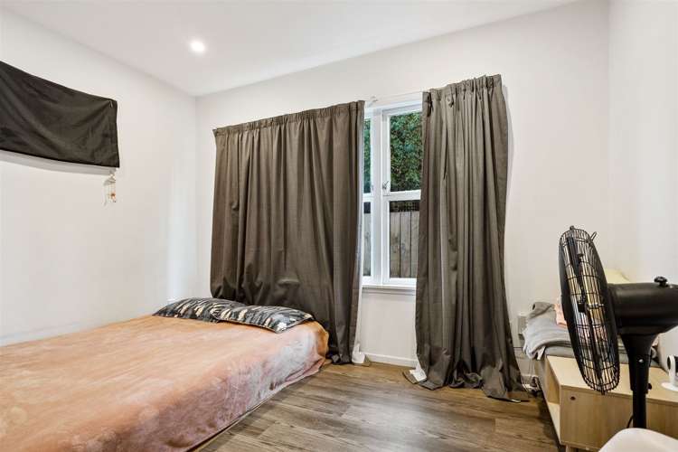 14 Yeovil Road Te Atatu Peninsula_16