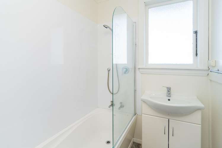 47 Canada Street Watlington_13
