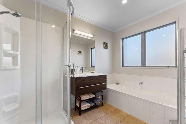 6 Calla Grove Richmond_17