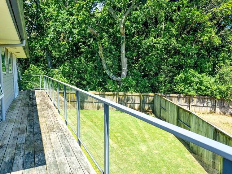 128 Korokoro Crescent Thames_10