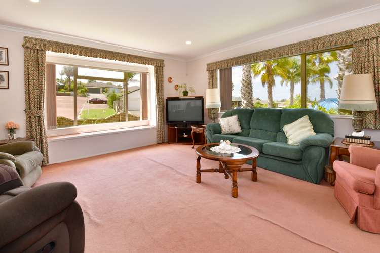 15 Kath Hopper Drive Orewa_10