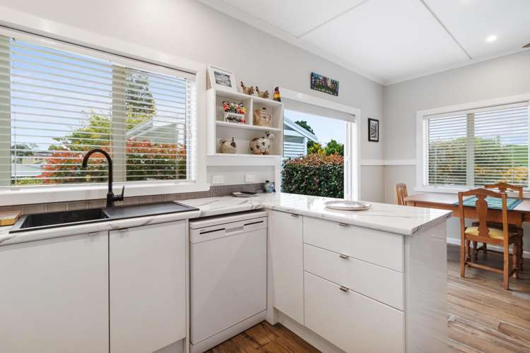 16 High Street Tirau_21