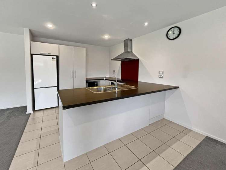 18 Date Crescent Aidanfield_1