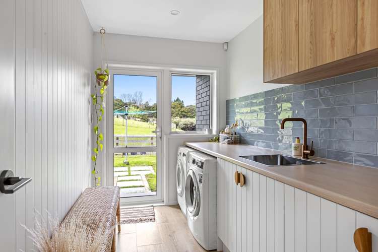 1166 Weranui Road Wainui_12