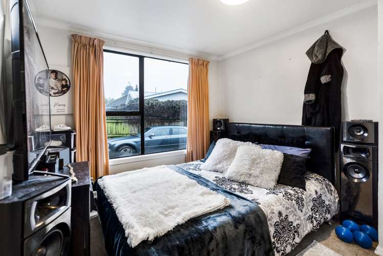 90 Butterfield Avenue Linwood_11