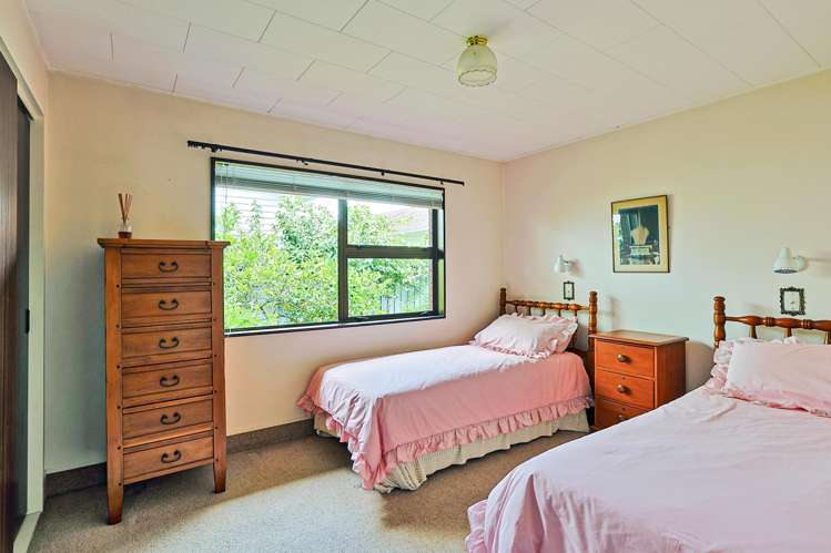 2/702 Tomoana Road Mahora_10