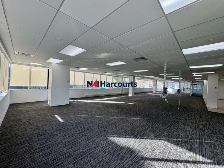 1/2 Fred Thomas Drive Takapuna_5