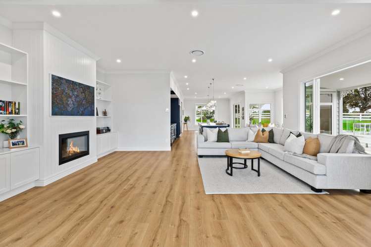 21 Diamond Lane Riverhead_10