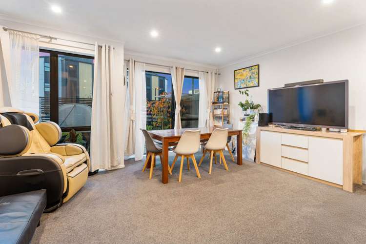 6 Shortfin Place Flat Bush_4