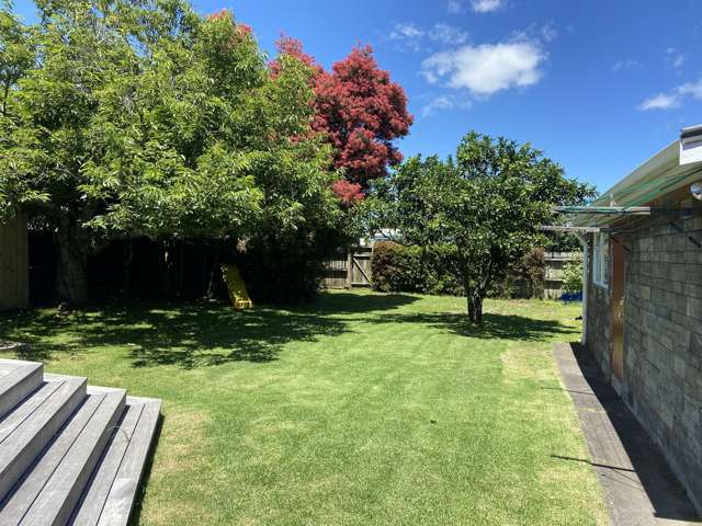 14 Hereford Street Te Atatu Peninsula_2