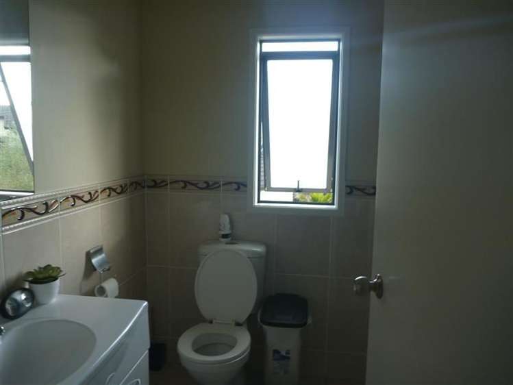 15 Skip Lane East Tamaki_6