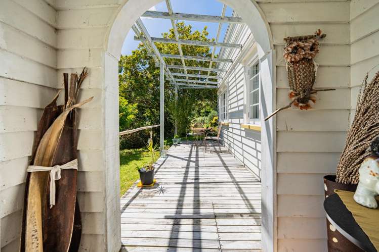 881 Whakapirau Road_0