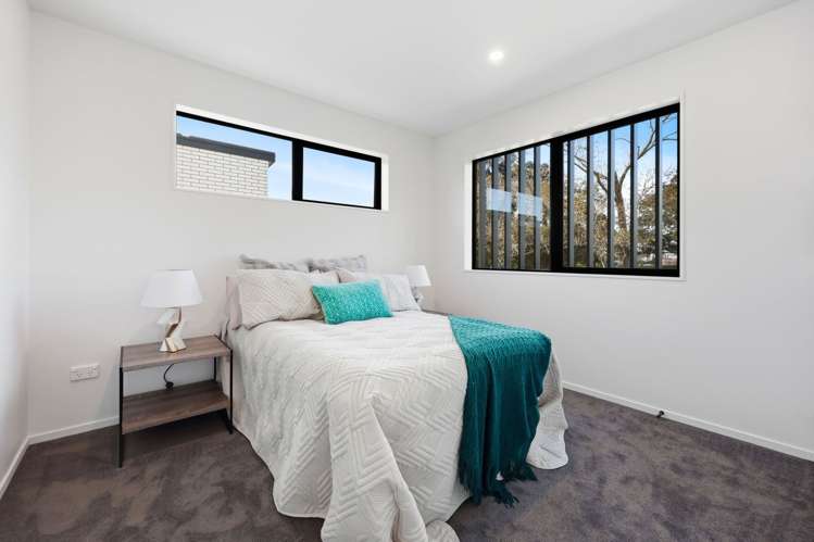 A-F/18 Sunnyhill Crescent Sunnyhills_11