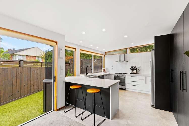 190A Hutchinson Avenue_2