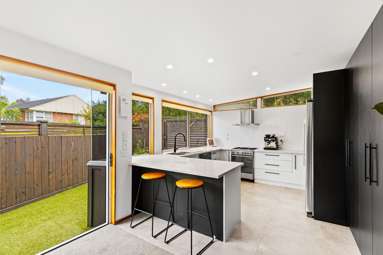 190A Hutchinson Avenue_2