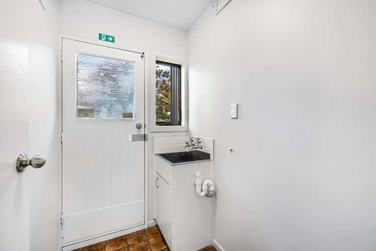 5 Loreto Place Hornby_13