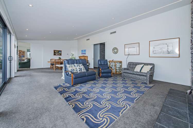 225 Ashley Road Cust_11