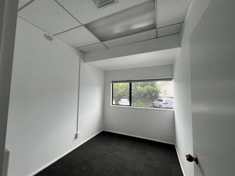 Ground Floor/79 Rockfield Road Penrose_4