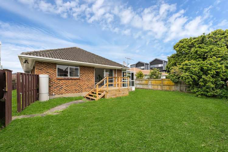 2/3 Palm Avenue Pakuranga_15