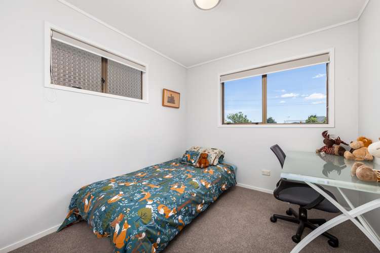 84 Vipond Road Stanmore Bay_24