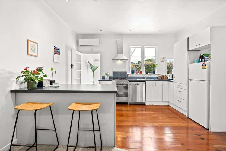 3a Lovatt Crescent Kensington_3