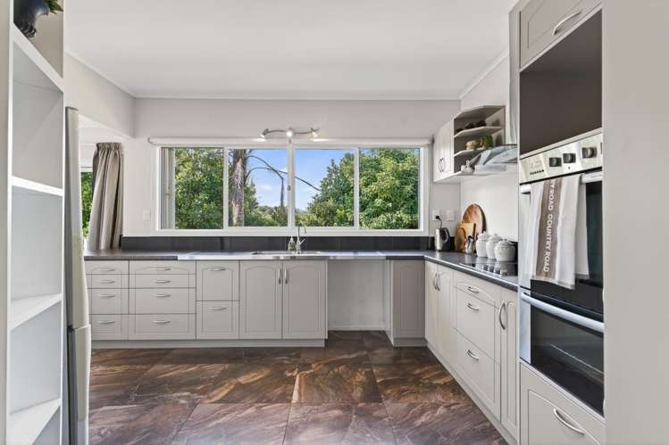 7 Doctors Hill Road Maungaturoto_12