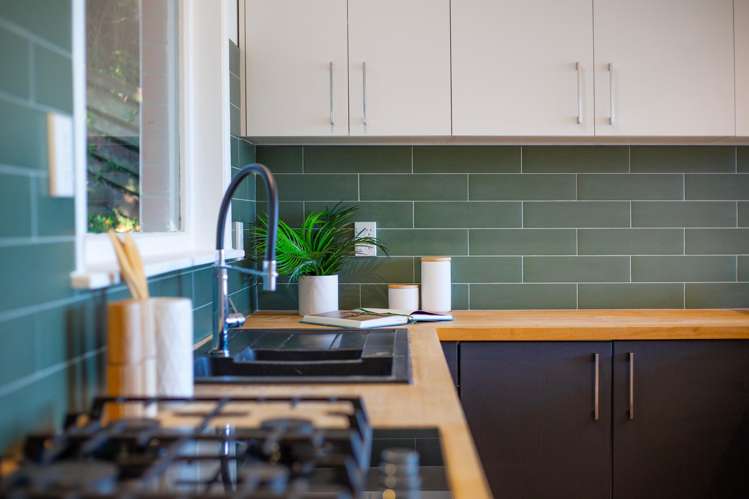 129 Maupuia Road Maupuia_10