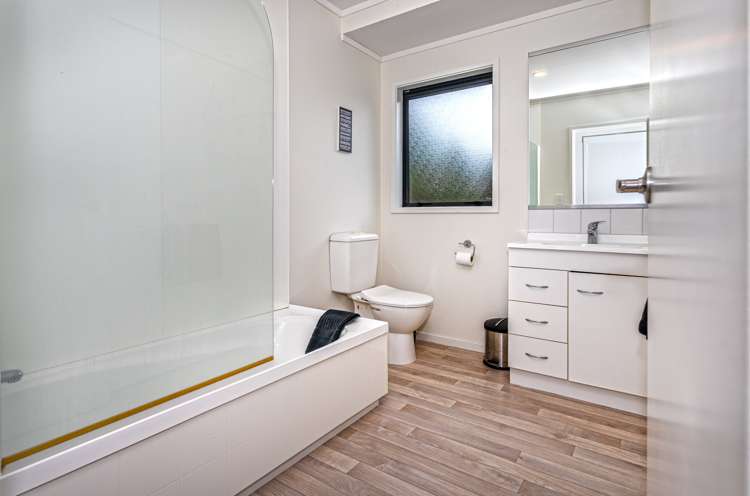 146 Ocean Beach Road Tairua_15