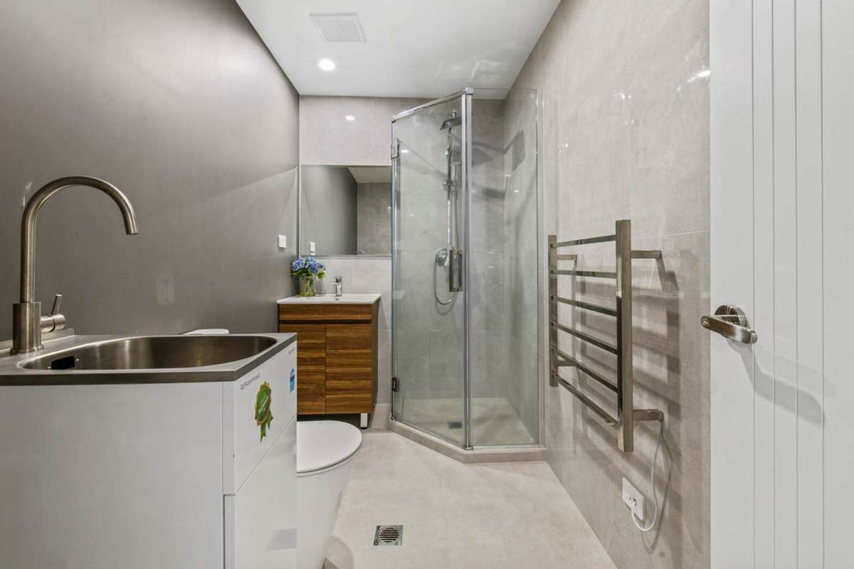 Unit 27, 4 East Street_5