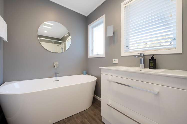 112 Awarua Street Ngaio_13