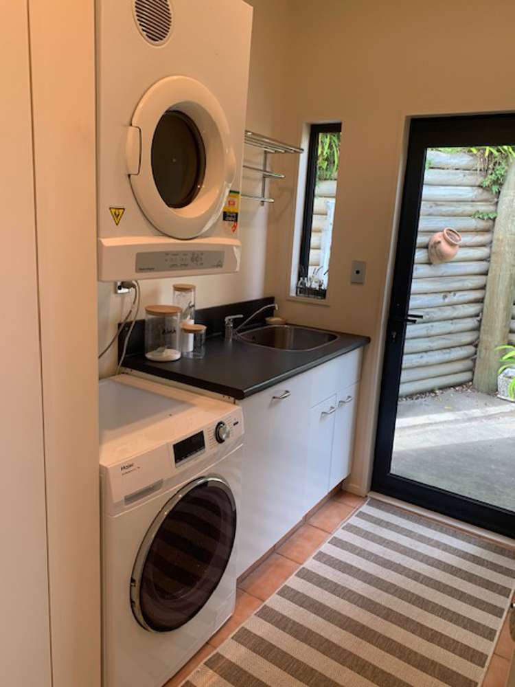 1 Benjamin Lane Huntsbury_16