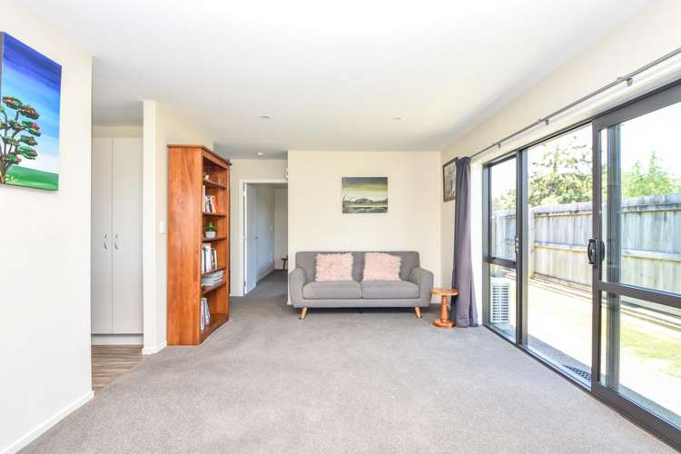7 Ashmore Park Road Carterton_6